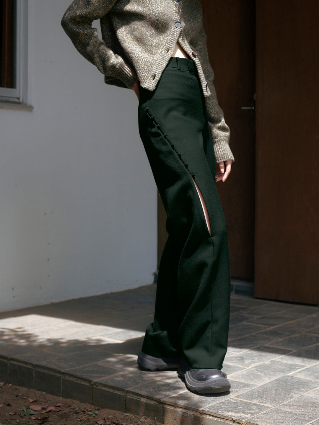 Aoi Trousers Slim Fit / Green