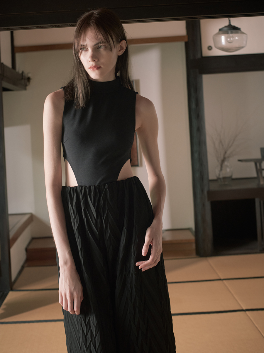 トップス TELOPLAN Teodoro Side Open LS-Tee black Teodoro Side Open LS-Tee/Black｜TĔLOPLAN | テーロプランの公式