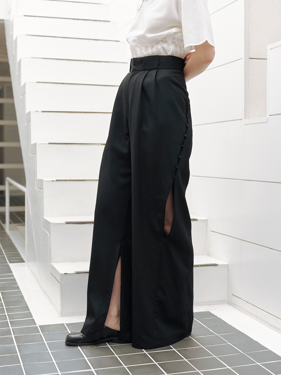 Aoi Trousers