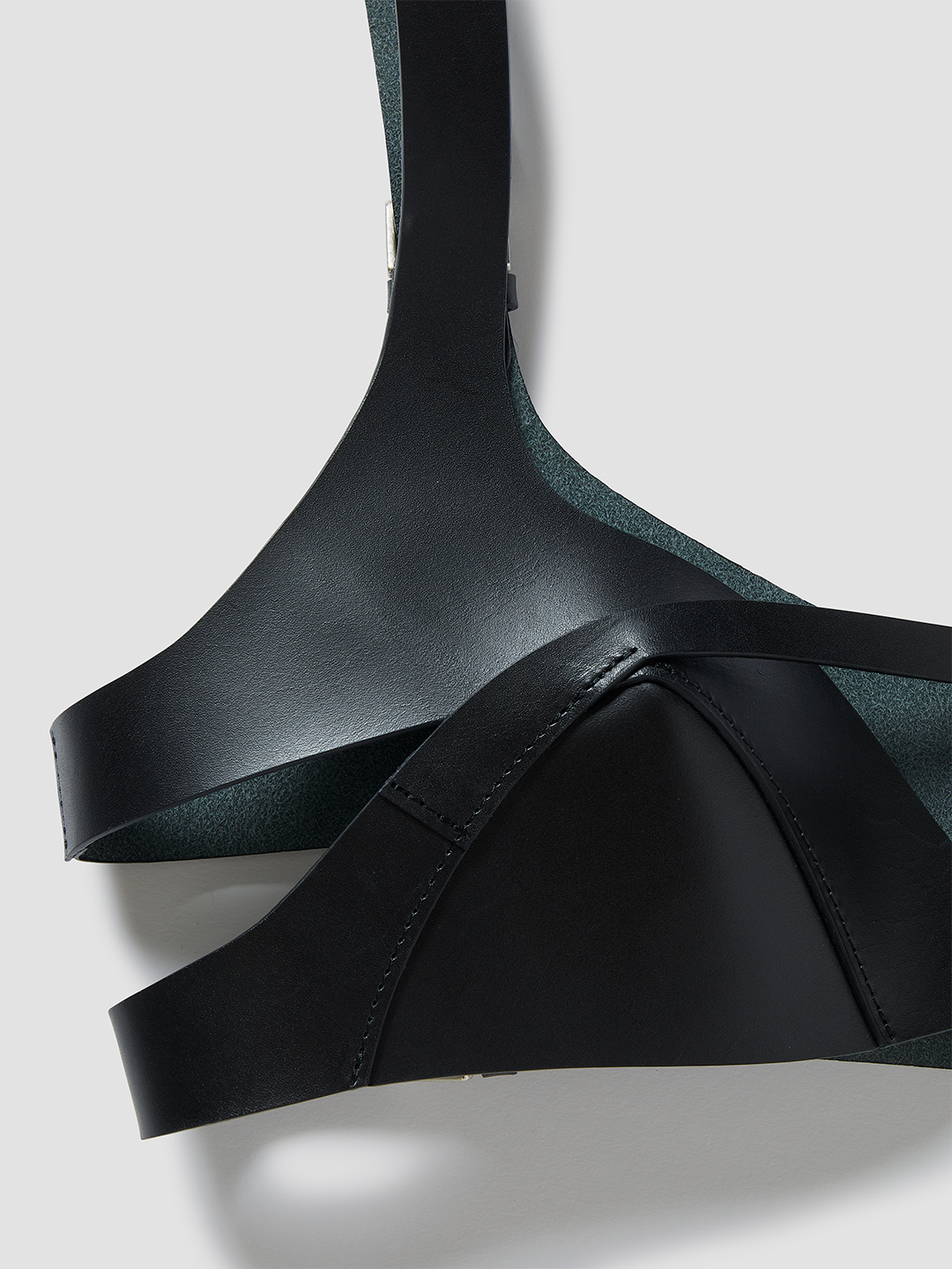 Aleron Leather Bra 詳細画像 Black 3